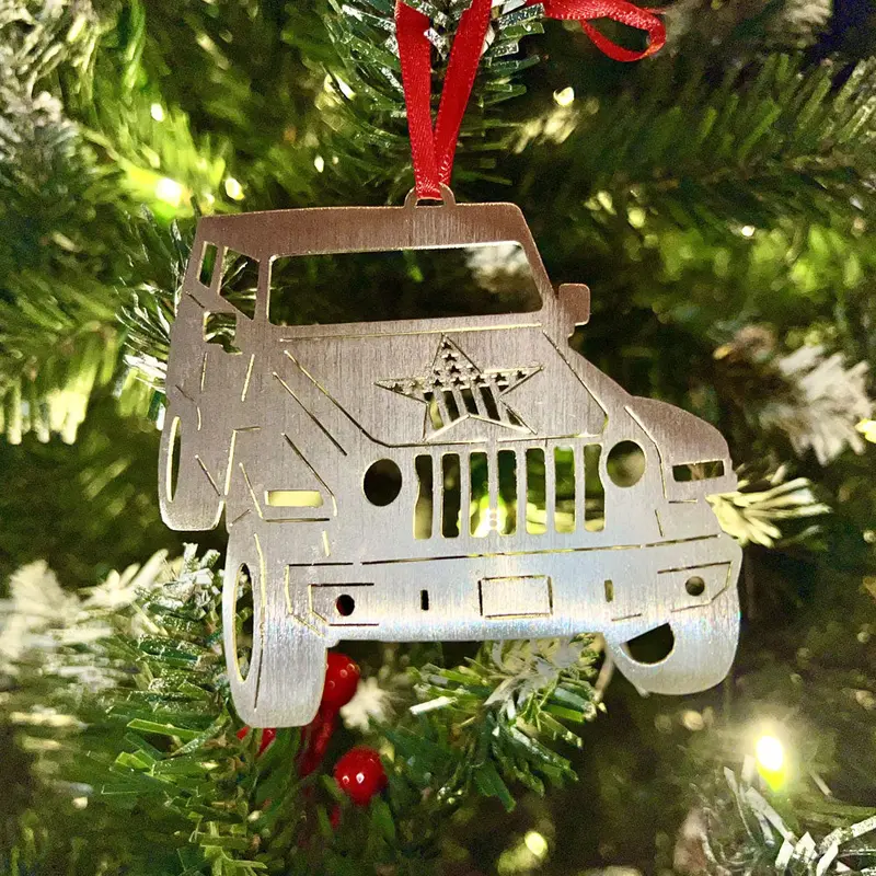 Jeep Christmas Tree Ornament 1